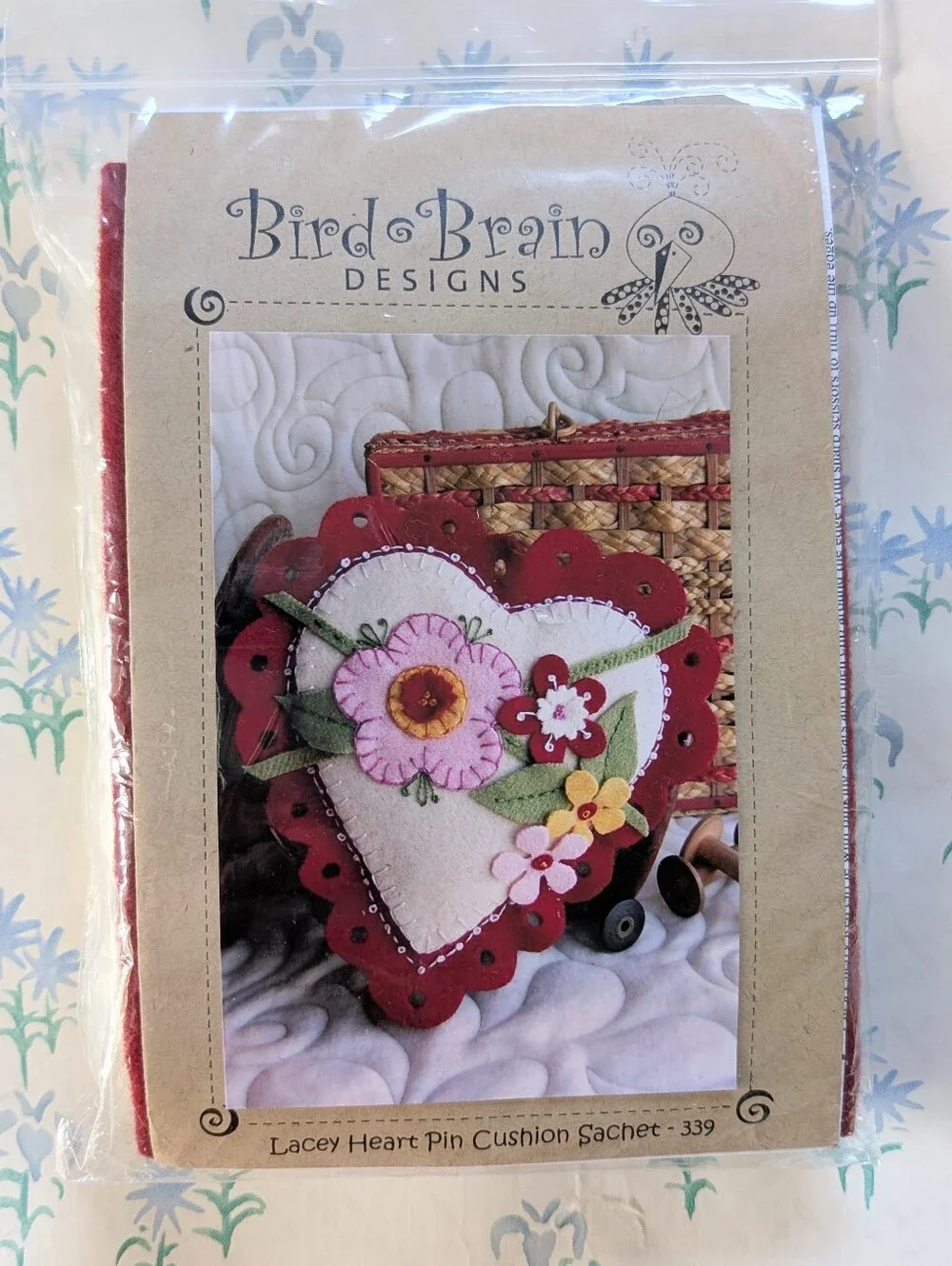 Bird Brain Designs Lacey Heart Pin Cushion Sachet Kit NEW Primitive Felt Floral